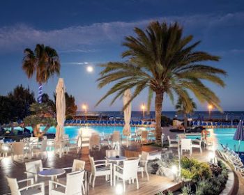 alexandre-teguise-playa-hotel-costa-teguise-lanzarote-clublanzarote