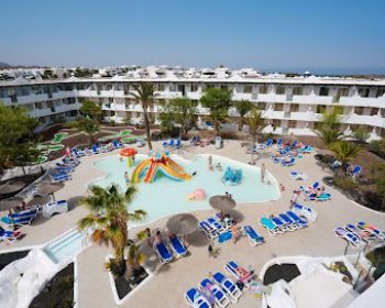apartamentos-el-trebol-costa-teguise-lanzarote-clublanzarote