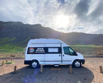 camper-van-costa-amanecer