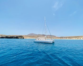 catlanza-catamaran-sailing-puerto-calero-clublanzarote