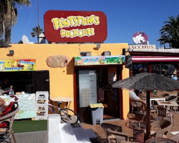 flinston-rock-cafe-costa-teguise-lanzarote
