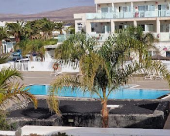 luxury-beach-aparment-costa-teguise-lanzarote-clublanzarote