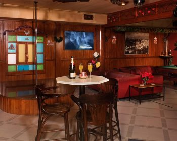night-club-55-costa-teguise-lanzarote-clublanzarote-escorts-gentelmen-3