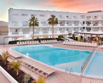 slide-AEQUORA-LANZAROTE-SUITES