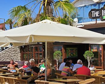 the-irish-anvil-bar-playa-blanca-lanzarote-clublanzarote